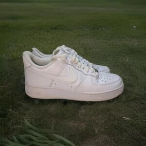 Nike Air Force 1 Low top White Size 9 DD8959-100 Clean Classic